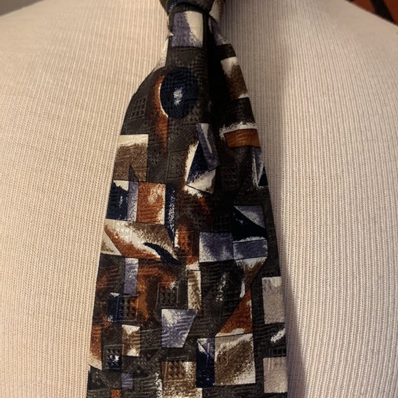 PAUL KLEE DESIGNERS IN MOTION VINTAGE SILK NECKTIE - Picture 4 of 11